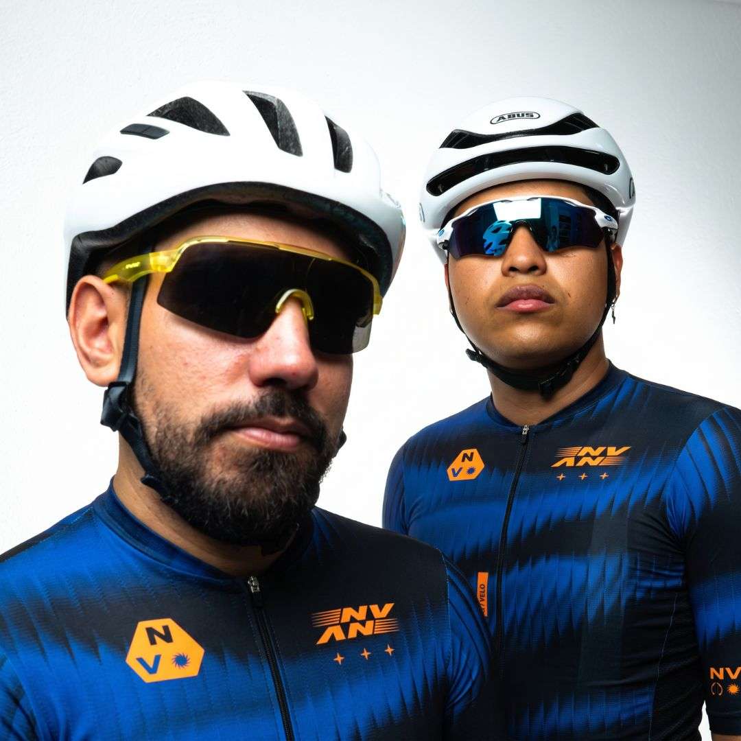 Maglia da ciclismo Signal Eclipse a maniche lunghe, vestibilità da gara