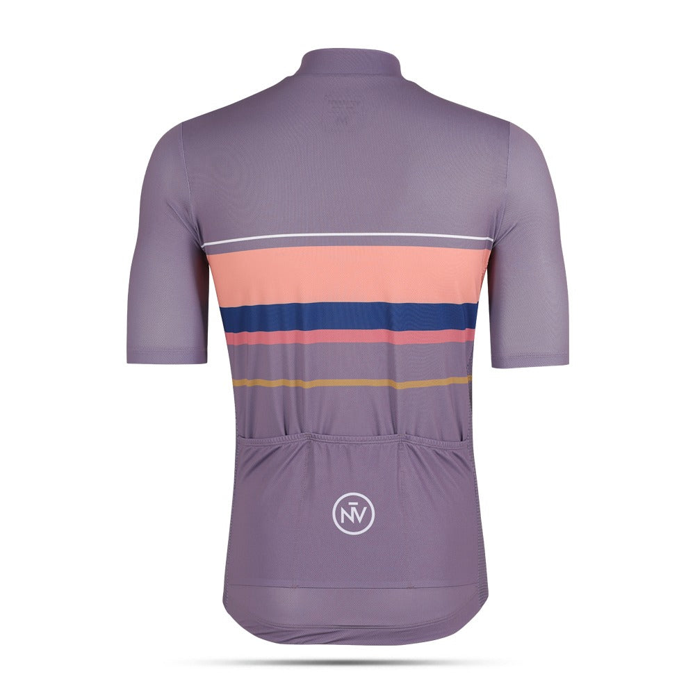 Maglia da ciclismo classica viola a maniche corte, vestibilità aerodinamica, design senza tempo | Nomad Vélo