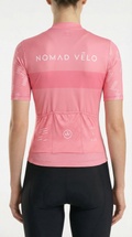 Maglia da ciclismo rosa bubblegum – Vestibilità aerodinamica da gara per prestazioni ottimali con il caldo | Nomad Vélo