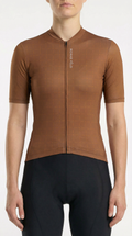 Maglia da ciclismo neutra Camel – Vestibilità aerodinamica per il massimo comfort nelle giornate calde | Nomad Vélo