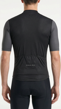 Maglia da ciclismo Carbon Matte – Vestibilità aerodinamica per lunghe pedalate estive | Nomad Vélo