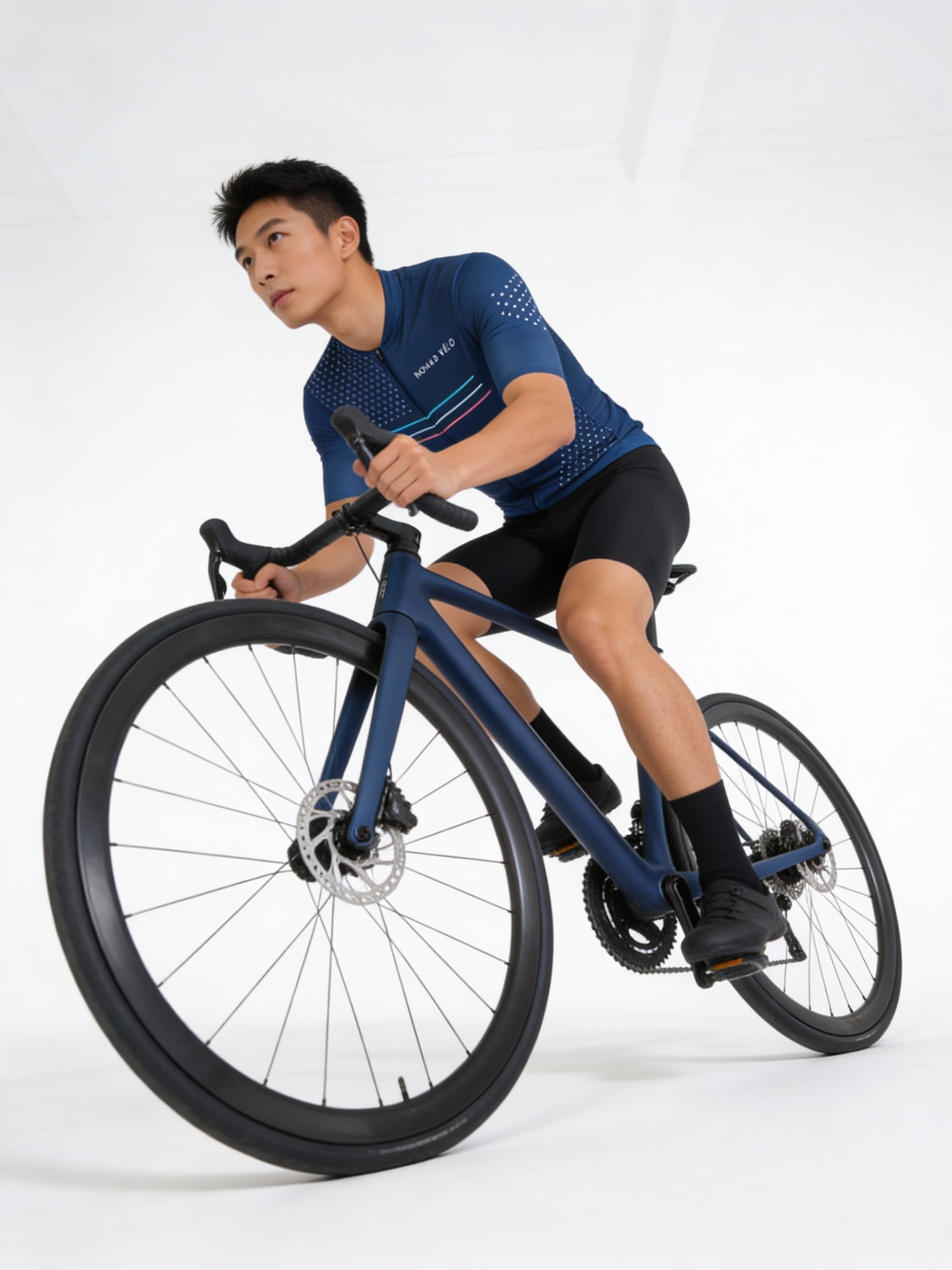 Maglia da ciclismo blu navy da campionato – Vestibilità aerodinamica per velocità e comfort | Nomad Vélo