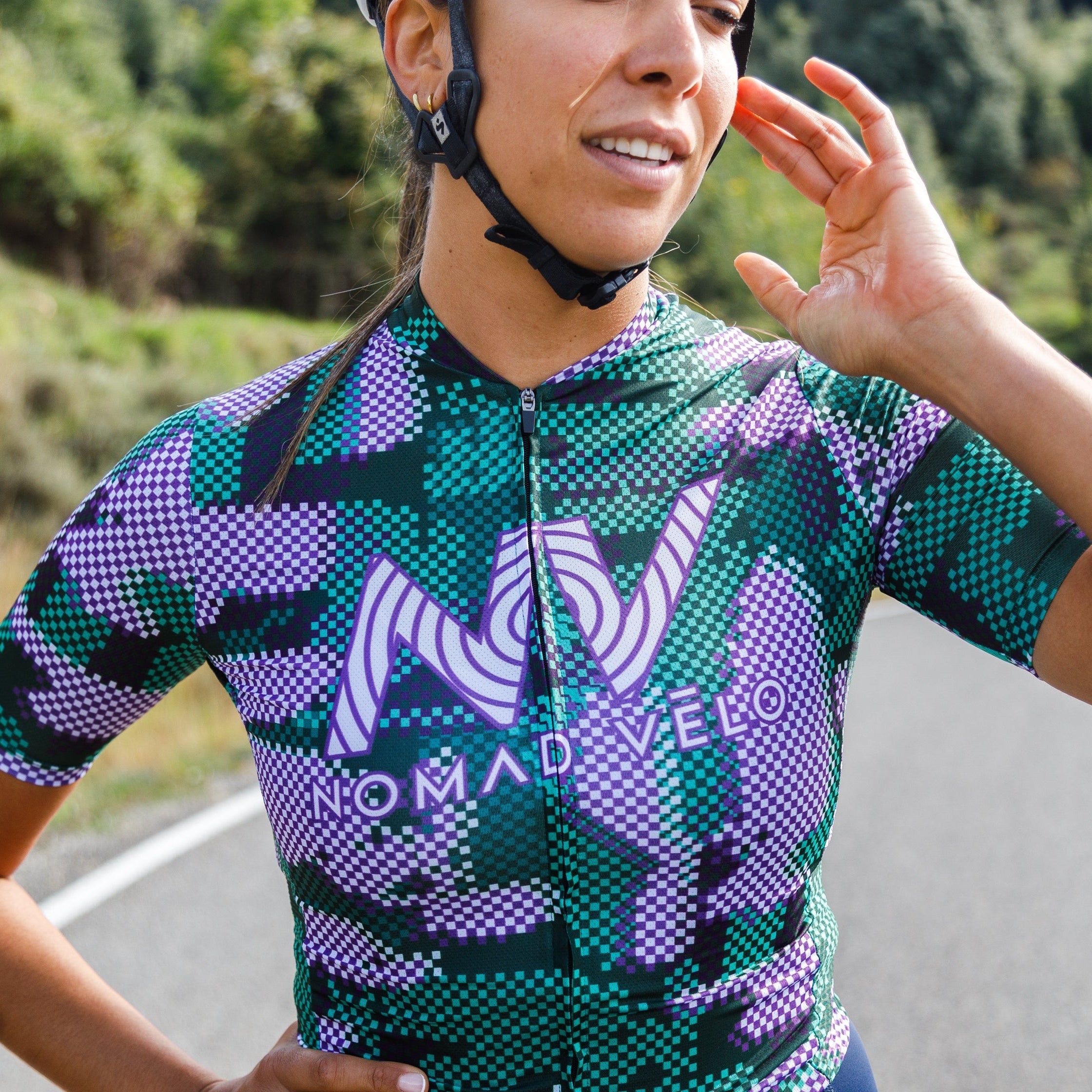 Maglia da ciclismo verde Pro – Manica corta, vestibilità slim, modello Techwave Aero | Nomad Vélo