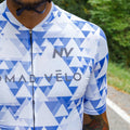 Maglia da ciclismo blu aerodinamica – Maniche corte, vestibilità da gara, motivo geometrico, ideale per pedalate veloci | Nomad Vélo