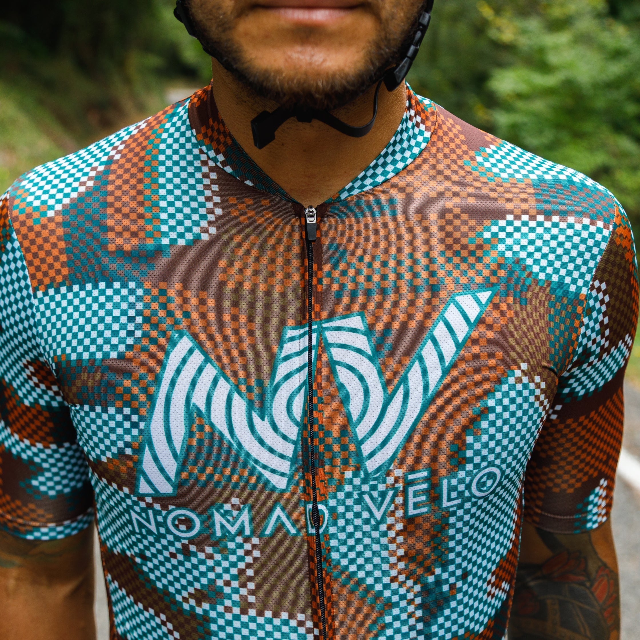 Maglia da ciclismo Pro rossa a maniche corte, vestibilità slim, modello Techwave Aero | Nomad Vélo