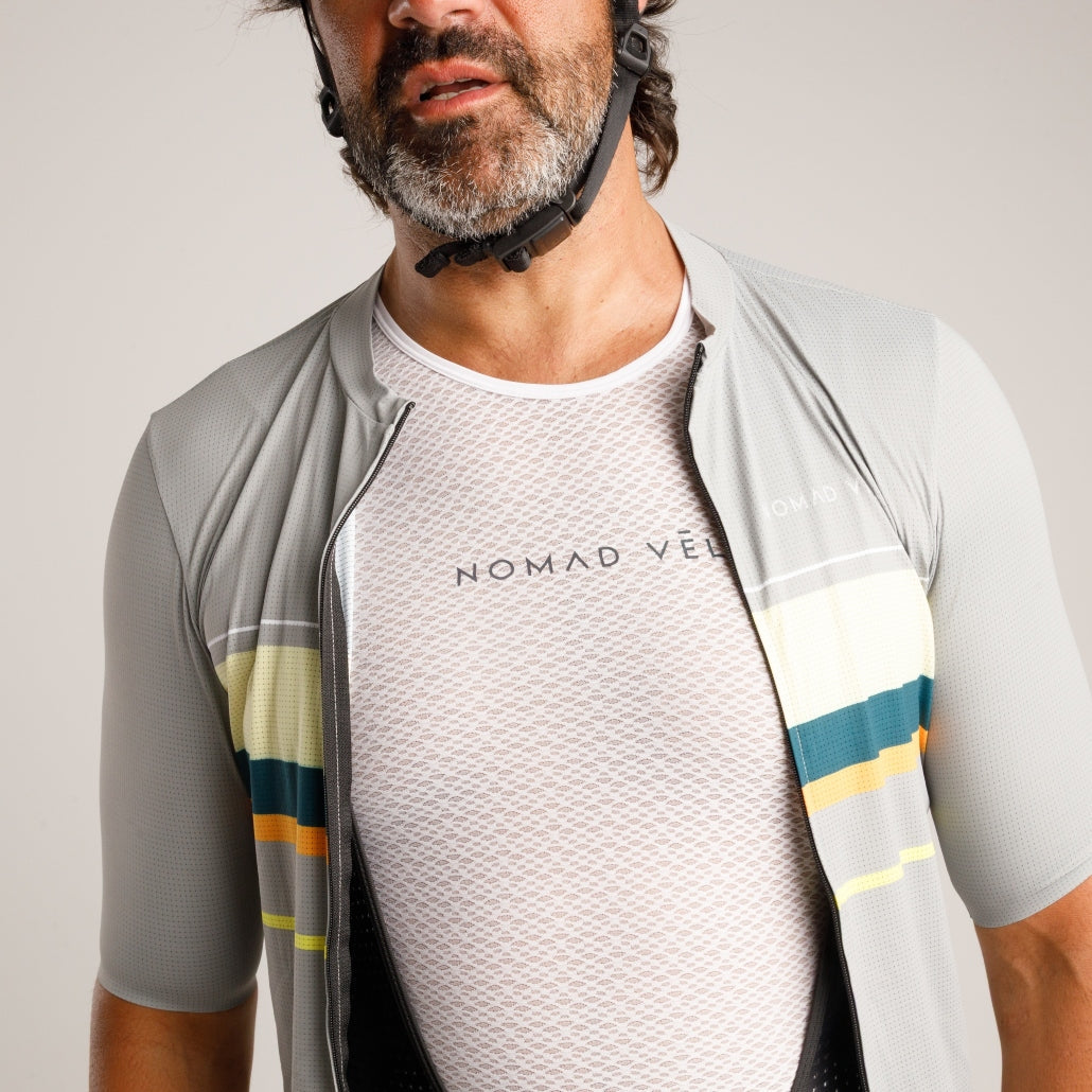 Maglia da ciclismo verde classica – Manica corta, vestibilità aderente, aerodinamica e confortevole | Nomad Vélo