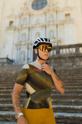 Maglia da ciclismo Painterly Bronze a maniche corte, vestibilità aerodinamica, con grafica sublimata.