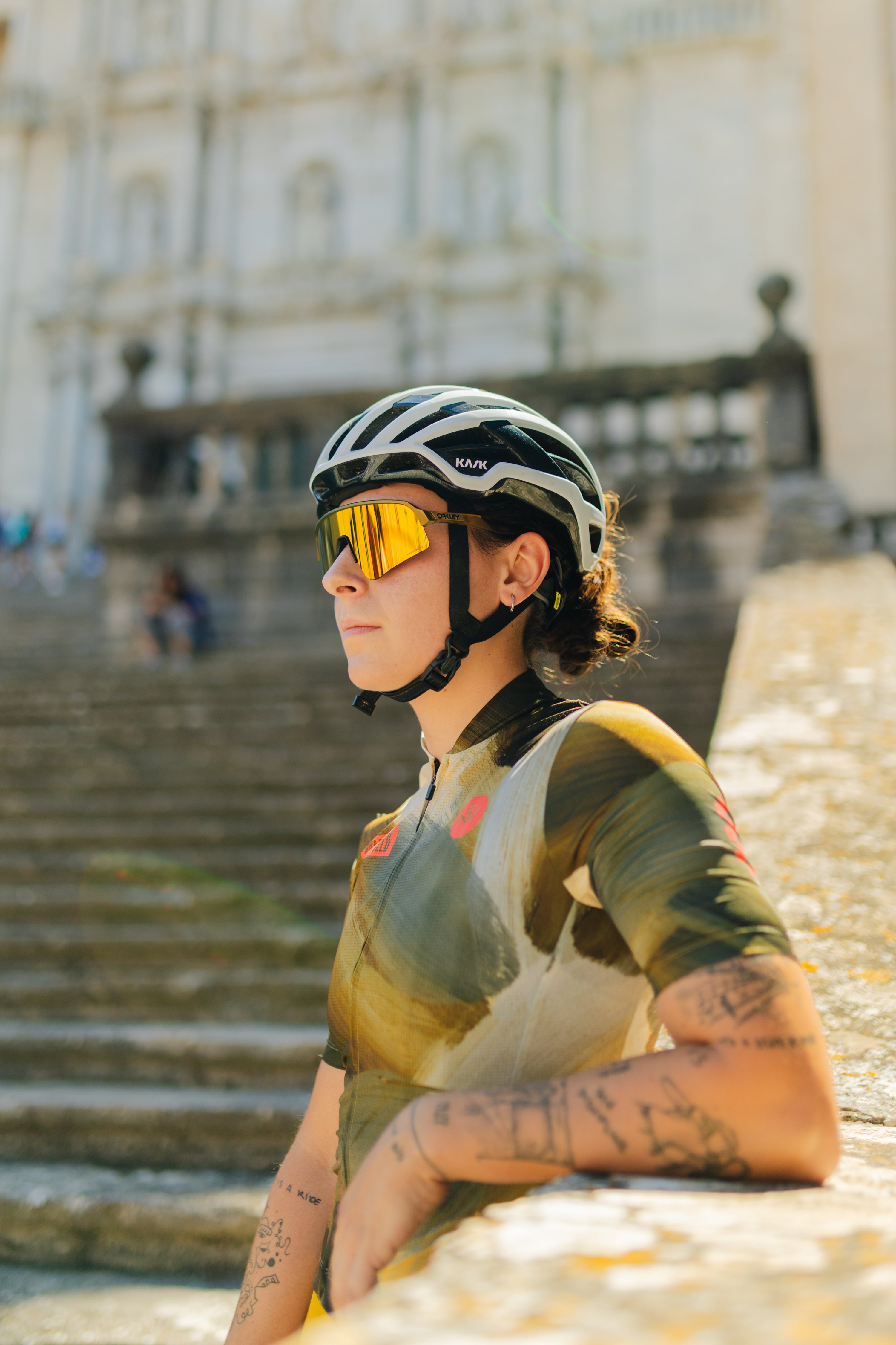 Maglia da ciclismo Painterly Bronze a maniche corte, vestibilità aerodinamica, con grafica sublimata.