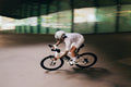 Maglia da ciclismo bianca pura – Manica corta, vestibilità da gara